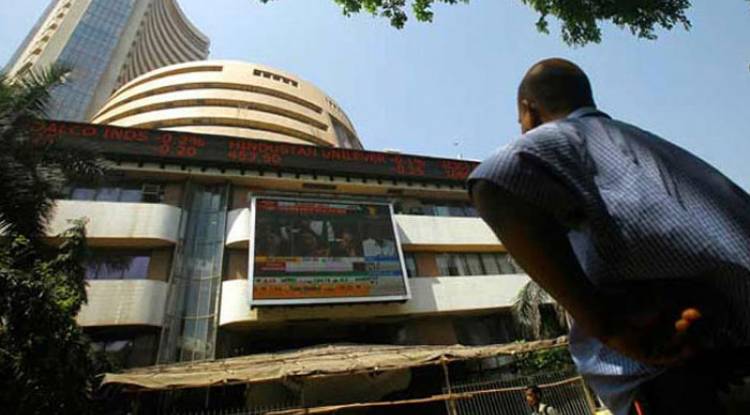 Sensex, Nifty open flat; Tata Motors, Hero MotoCorp gain